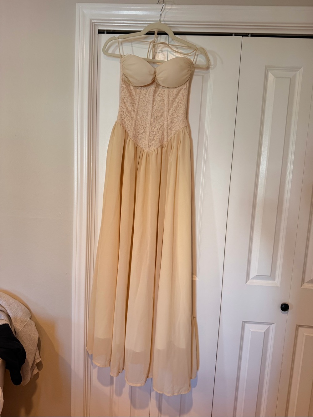 Lace-Bodice Chiffon Maxi Dress in Butter